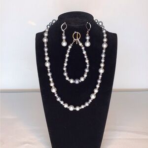 Lustrous Silver Pearl Necklace, Bracelet, and Earring Set